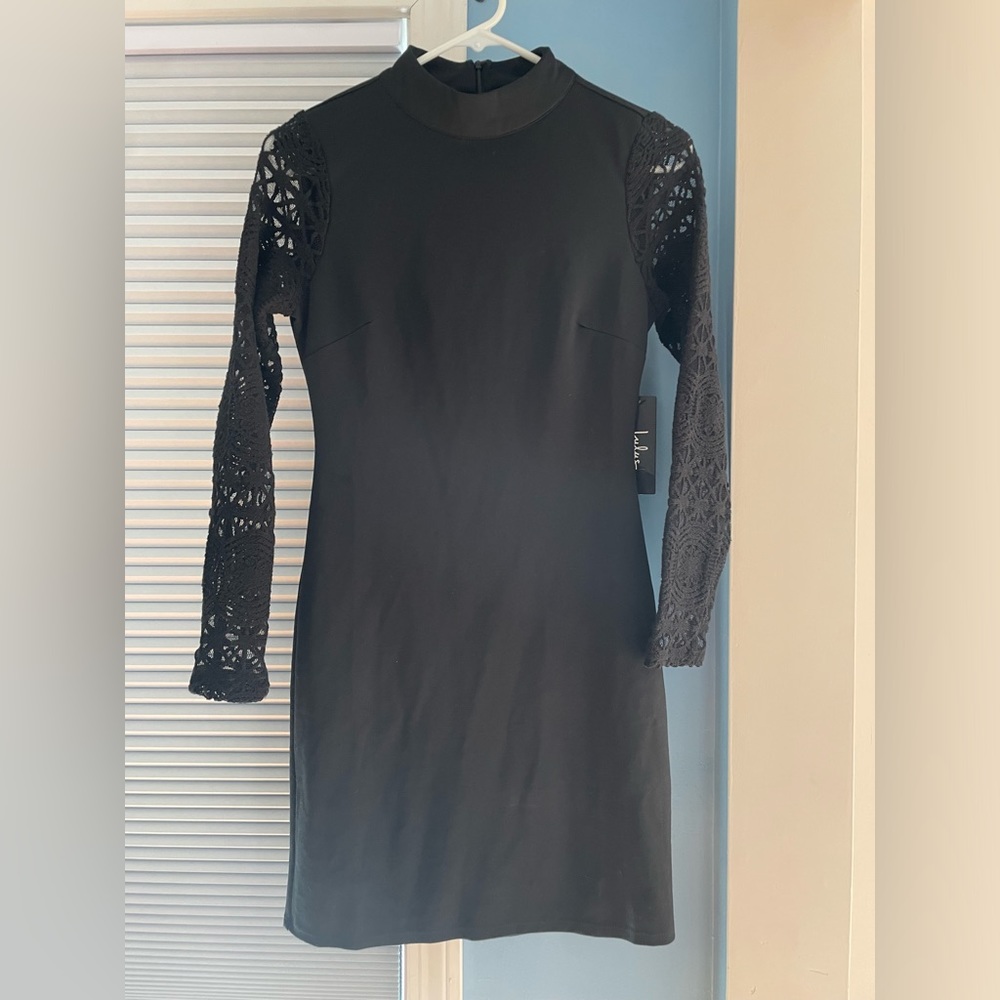 Lulu’s black long sleeve dress